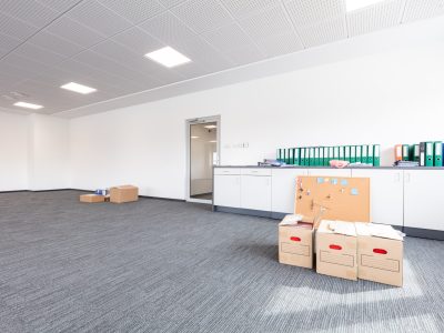 office-bg-min
